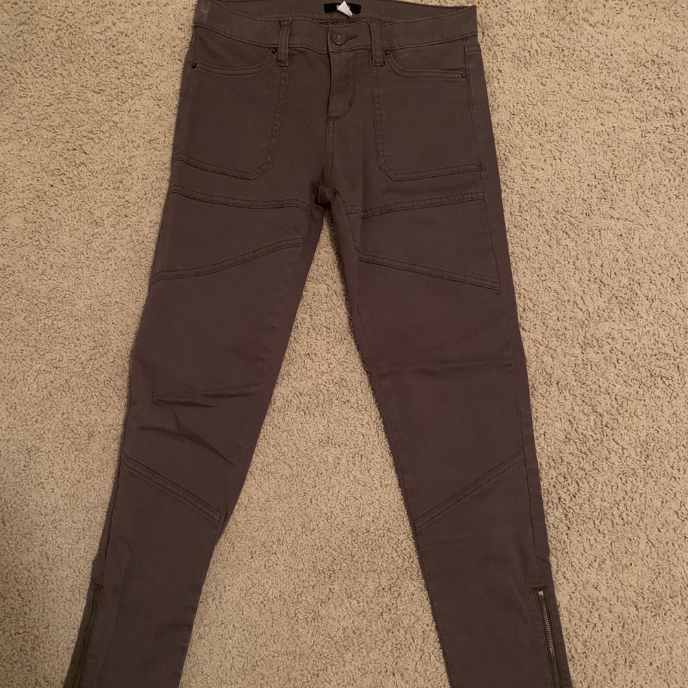 BDG green pants